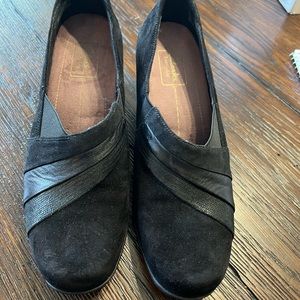 Clarks Black Suede Dress Shoes
